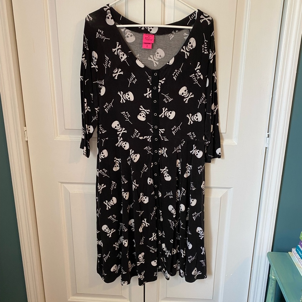 💚 Torrid Betsey Johnson skull button up dress